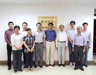 說明: 說明: I:\中心相片、錄音、視頻等\講座\20110517孟蓬生研究員講座\壓縮\IMG_3603.JPG